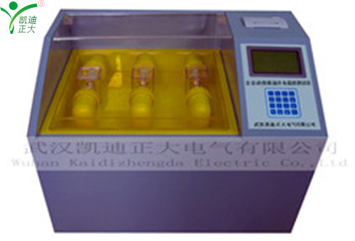 三油杯絕緣油耐壓測(cè)試儀技術(shù)特點(diǎn)是？
